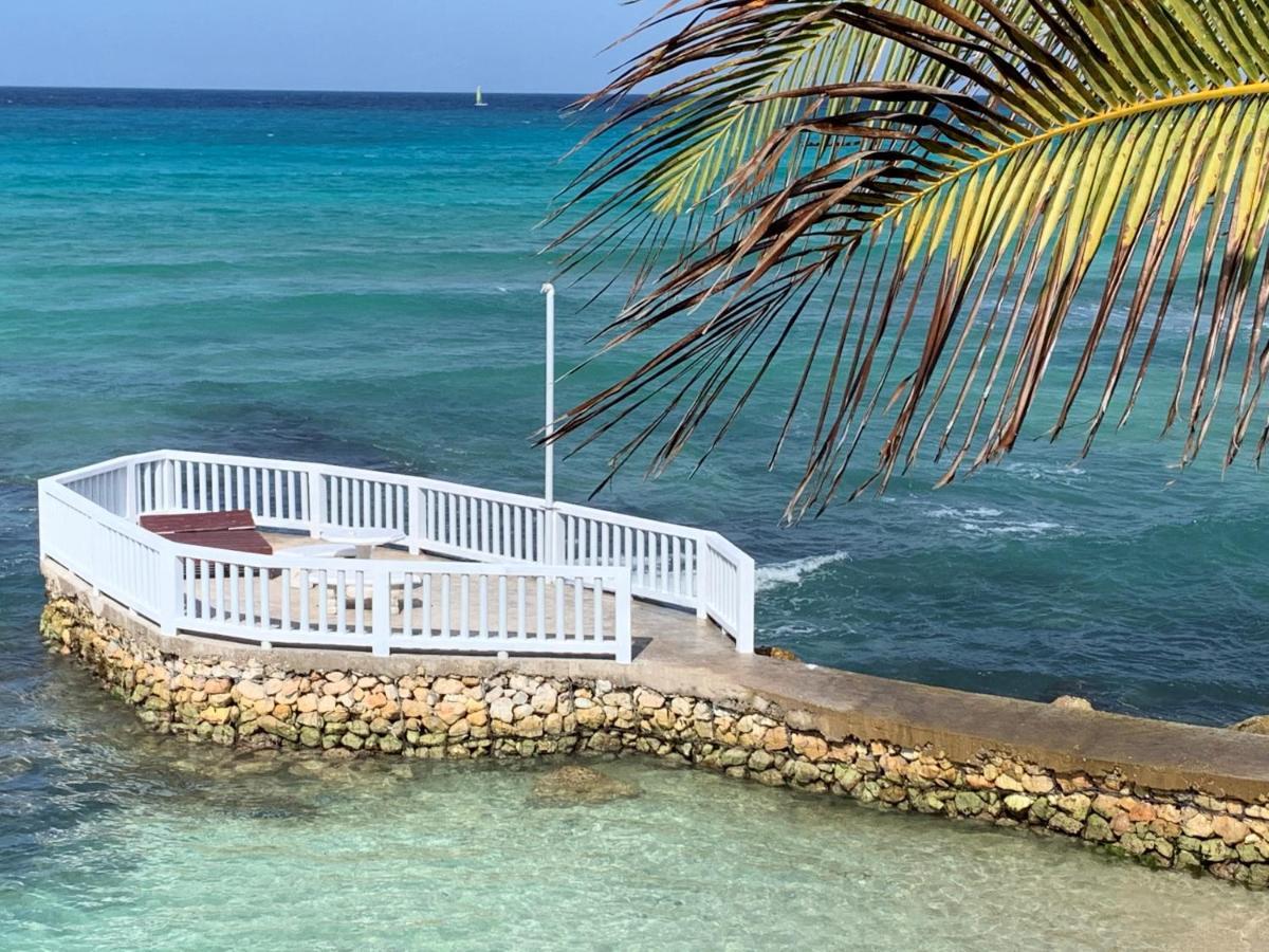 Triplets On The Bay Villa Montego Bay Ngoại thất bức ảnh