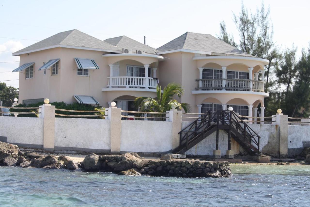 Triplets On The Bay Villa Montego Bay Ngoại thất bức ảnh